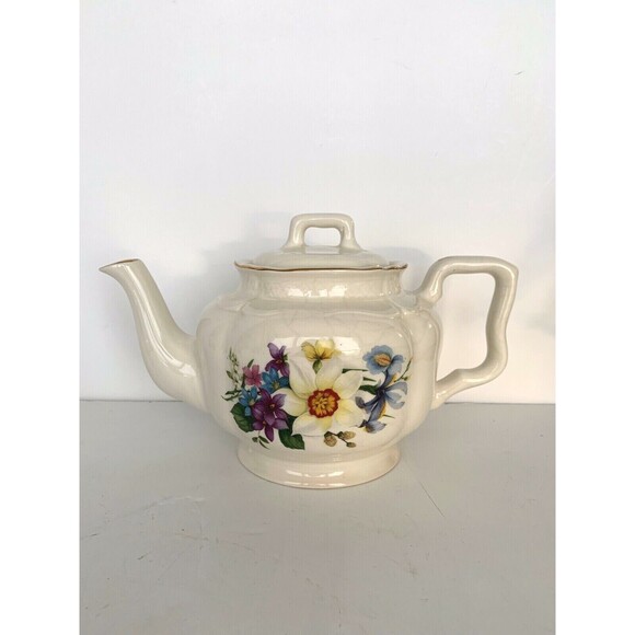 Arthur Wood  England Vintage Round Porcelain Teapot # 5906 Floral Design - Picture 2 of 11